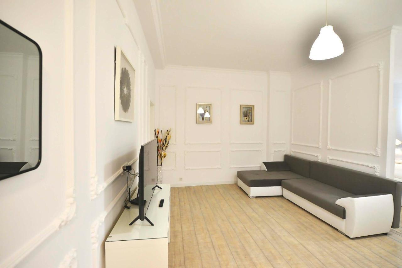Aparthotel Otilia à Bucarest Extérieur photo